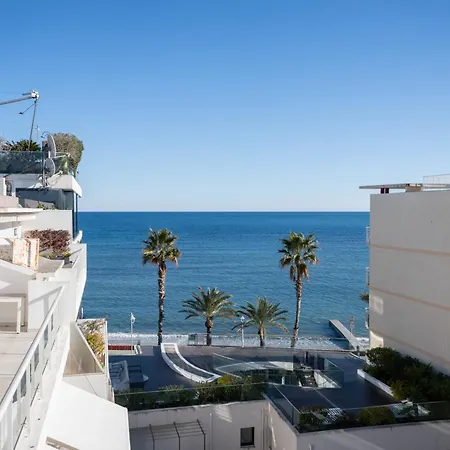 Ref 2037 - à Louer Vue Appartement Cannes
